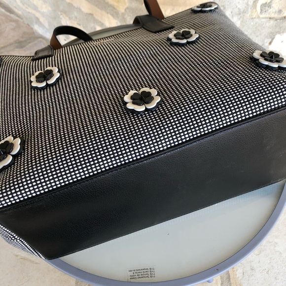 NWT Kate Spade triple compartment floral handbag - Picture 4 of 5